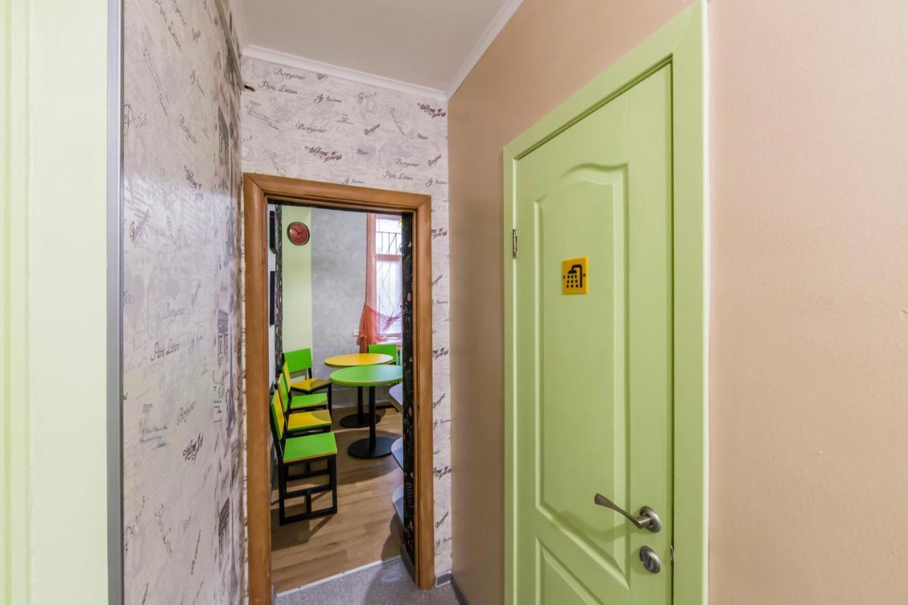 Hostel Vokzalnaya Kiev Bagian luar foto